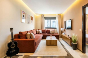 Terracotta Suite - Downtown Beach & Pool